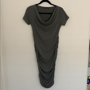 Comfy maternity dress- perfect for pictures!